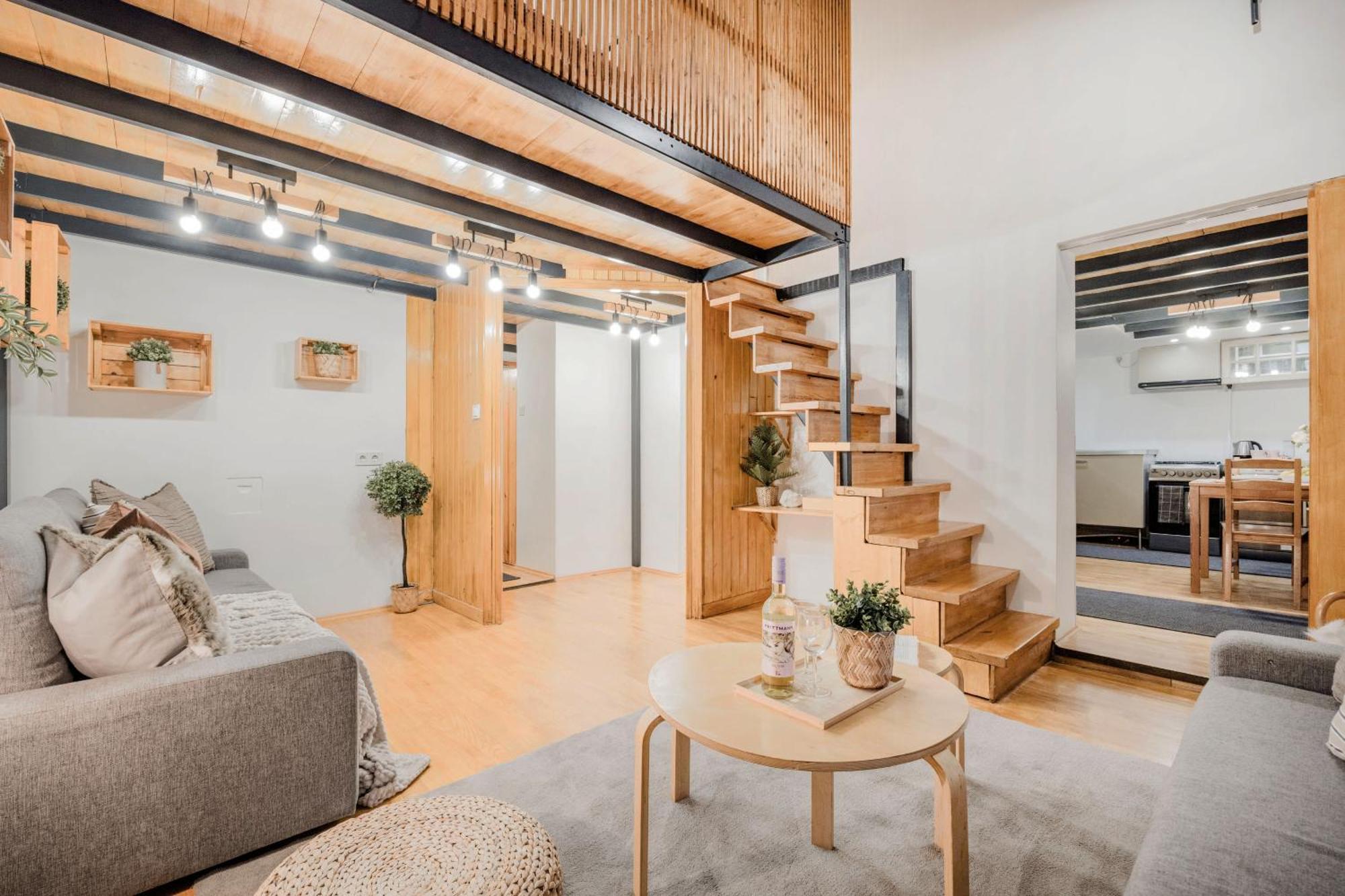 Wellness Wonderland: Garden, Sauna, Jacuzzi In Cbd Budapest Luaran gambar