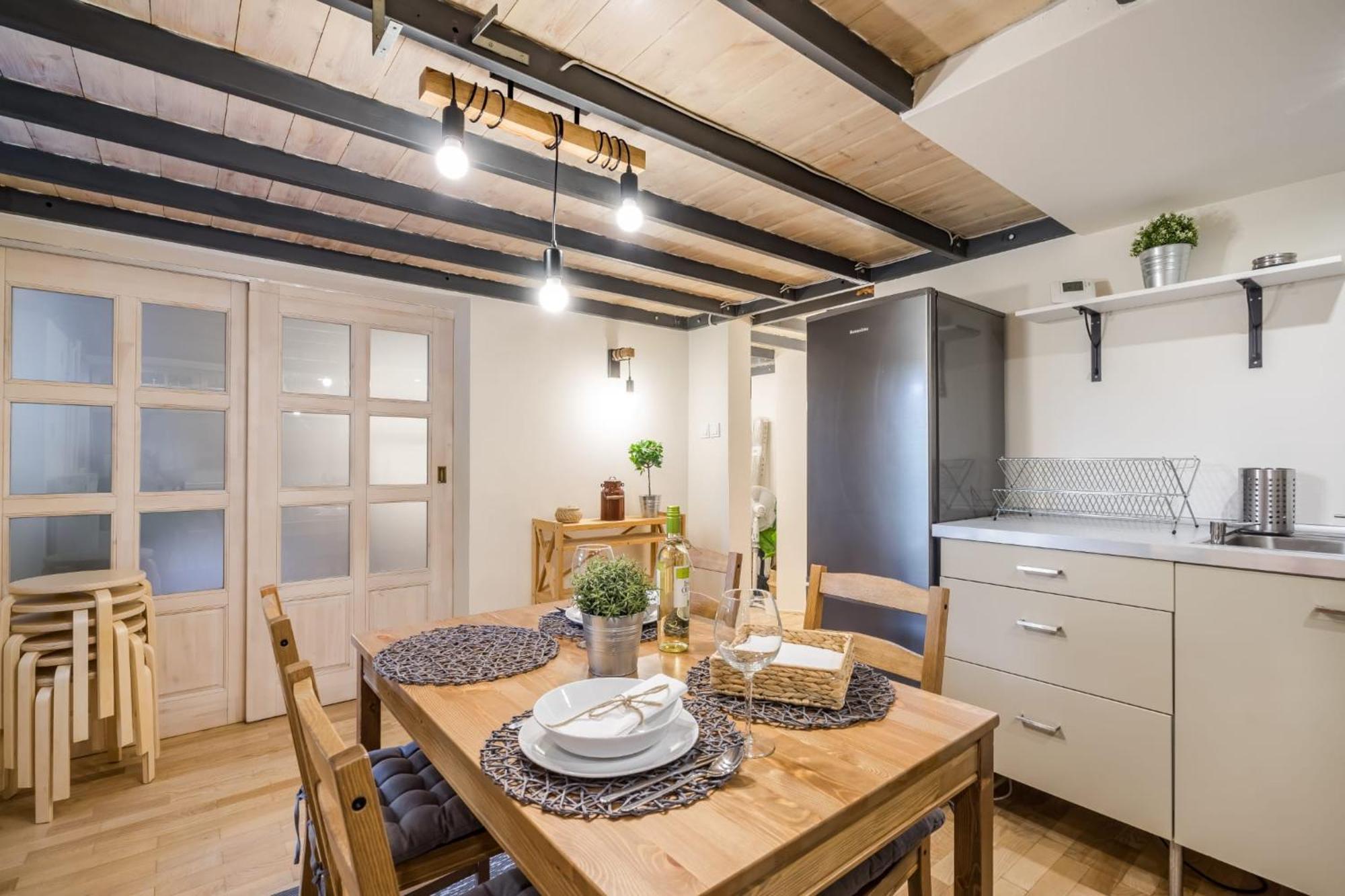 Wellness Wonderland: Garden, Sauna, Jacuzzi In Cbd Budapest Luaran gambar